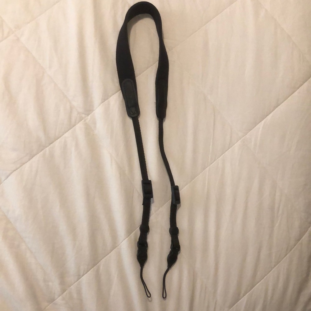 Neck strap